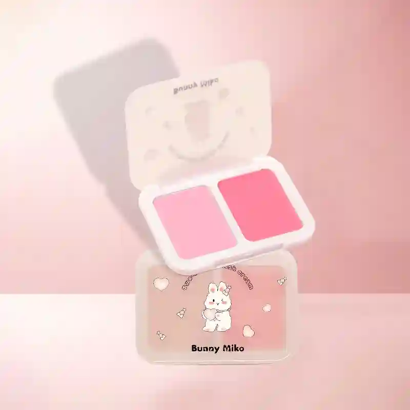 Rabbit Little Witch Sweet Dew Shimmering Dual-Color Blush - Image 5